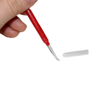 Łyżeczka do przekładania larw z języczkiem